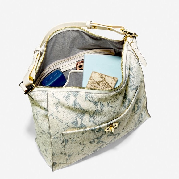 𝐂𝐎𝐋𝐄 𝐇𝐀𝐀𝐍 Leather Turnlock Snake Bag Off-White Bone Gray GORGEOUS! - Picture 7 of 16